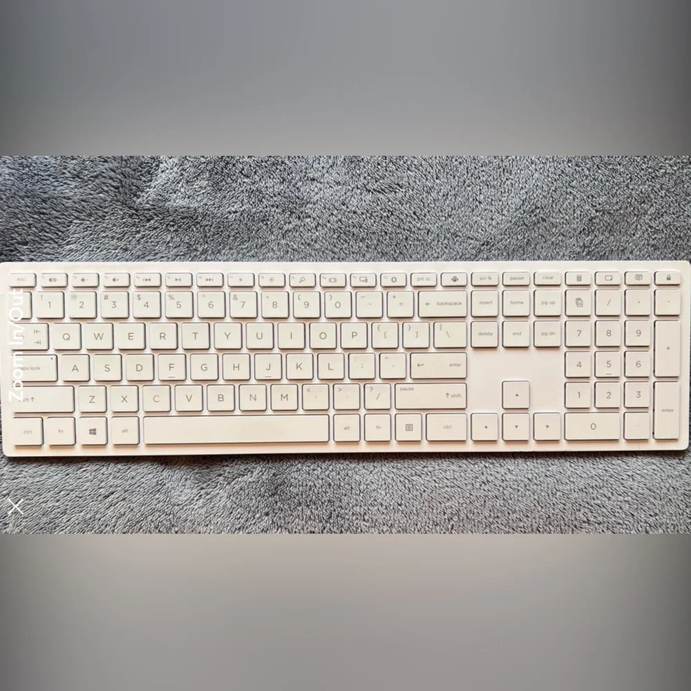 HP Wireless White Keyboard NWOT